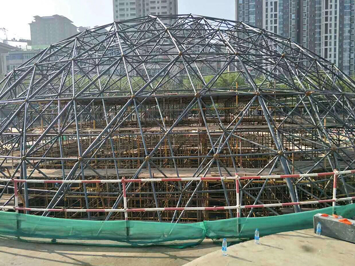 海淀球形网架钢结构施工